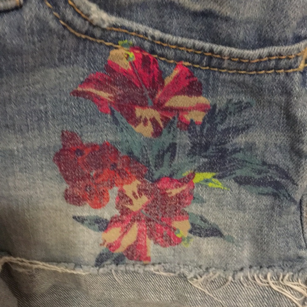 Low-rise Hollister Jean shorts - Picture 2 of 4